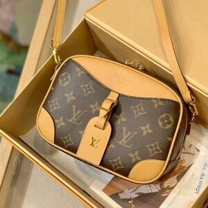 Deauville Mini Bag Monogram Brown
